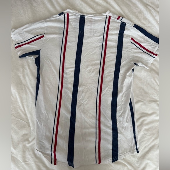 Hollister stripped tee - Picture 3 of 4